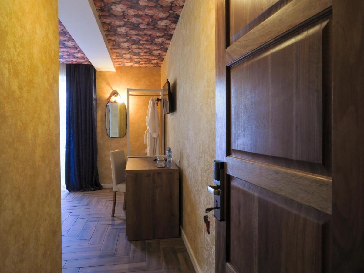Hotel Banihills Tiflis Dış mekan fotoğraf