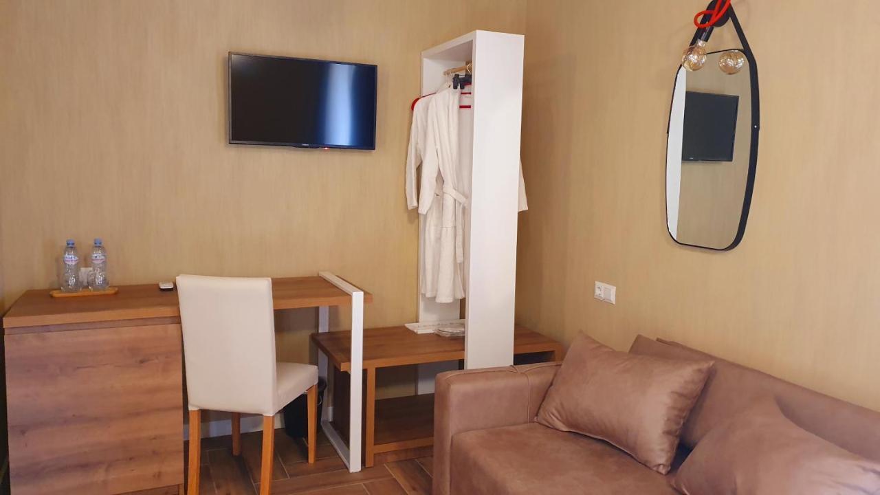 Hotel Banihills Tiflis Dış mekan fotoğraf