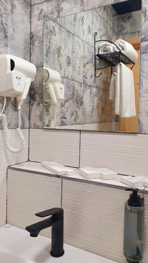 Hotel Banihills Tiflis Dış mekan fotoğraf