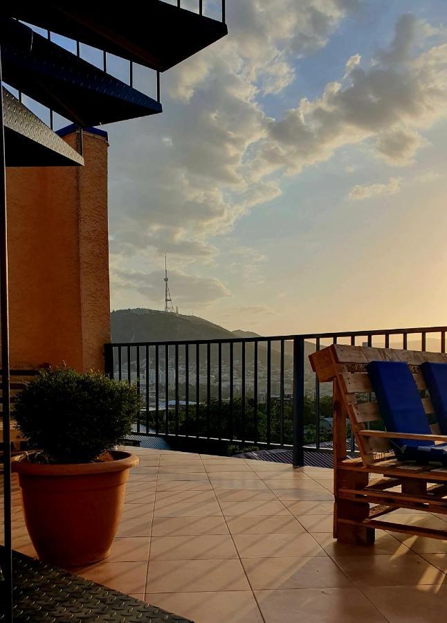 Hotel Banihills Tiflis Dış mekan fotoğraf