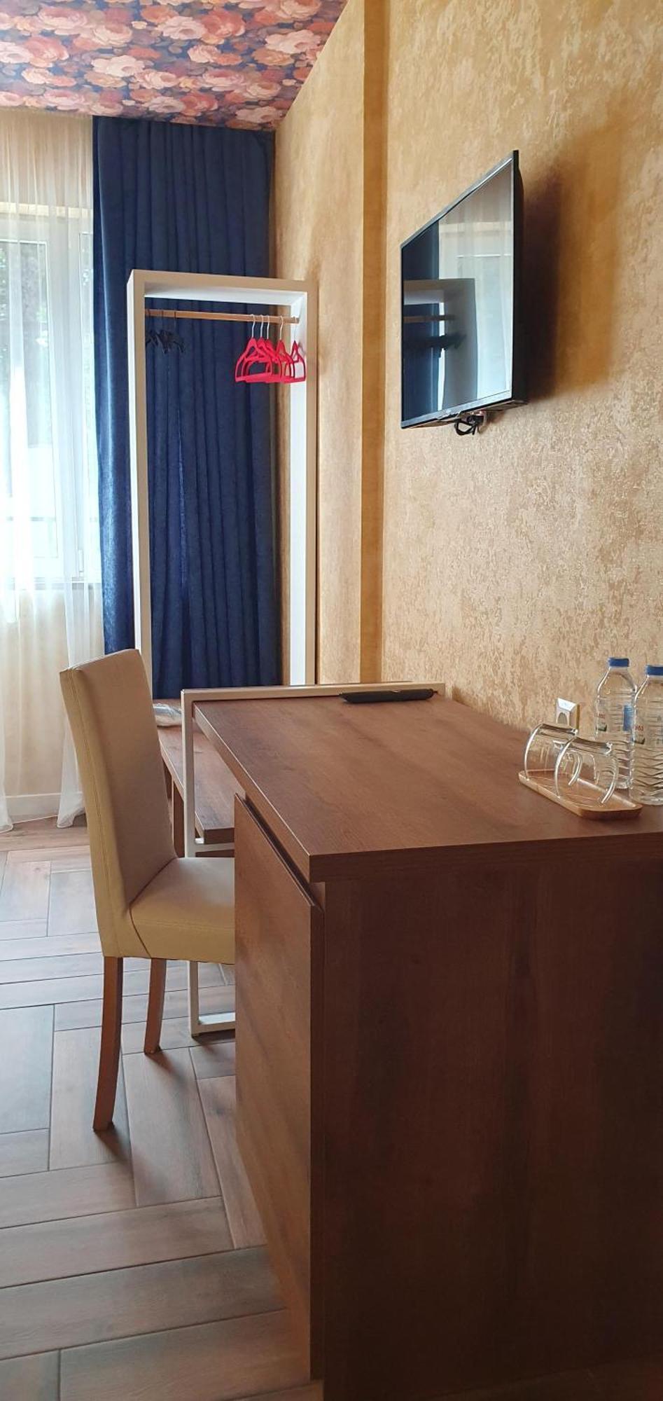 Hotel Banihills Tiflis Dış mekan fotoğraf